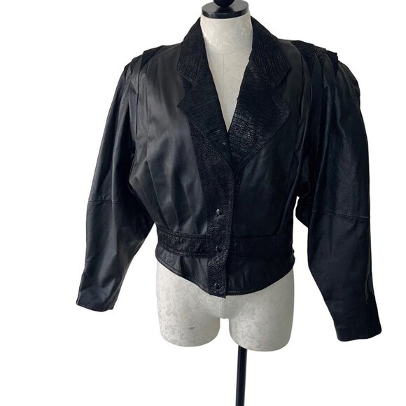 G-III Vintage Womens Crop Jacket Size Medium Black Leather Embossed Puff Sleeves